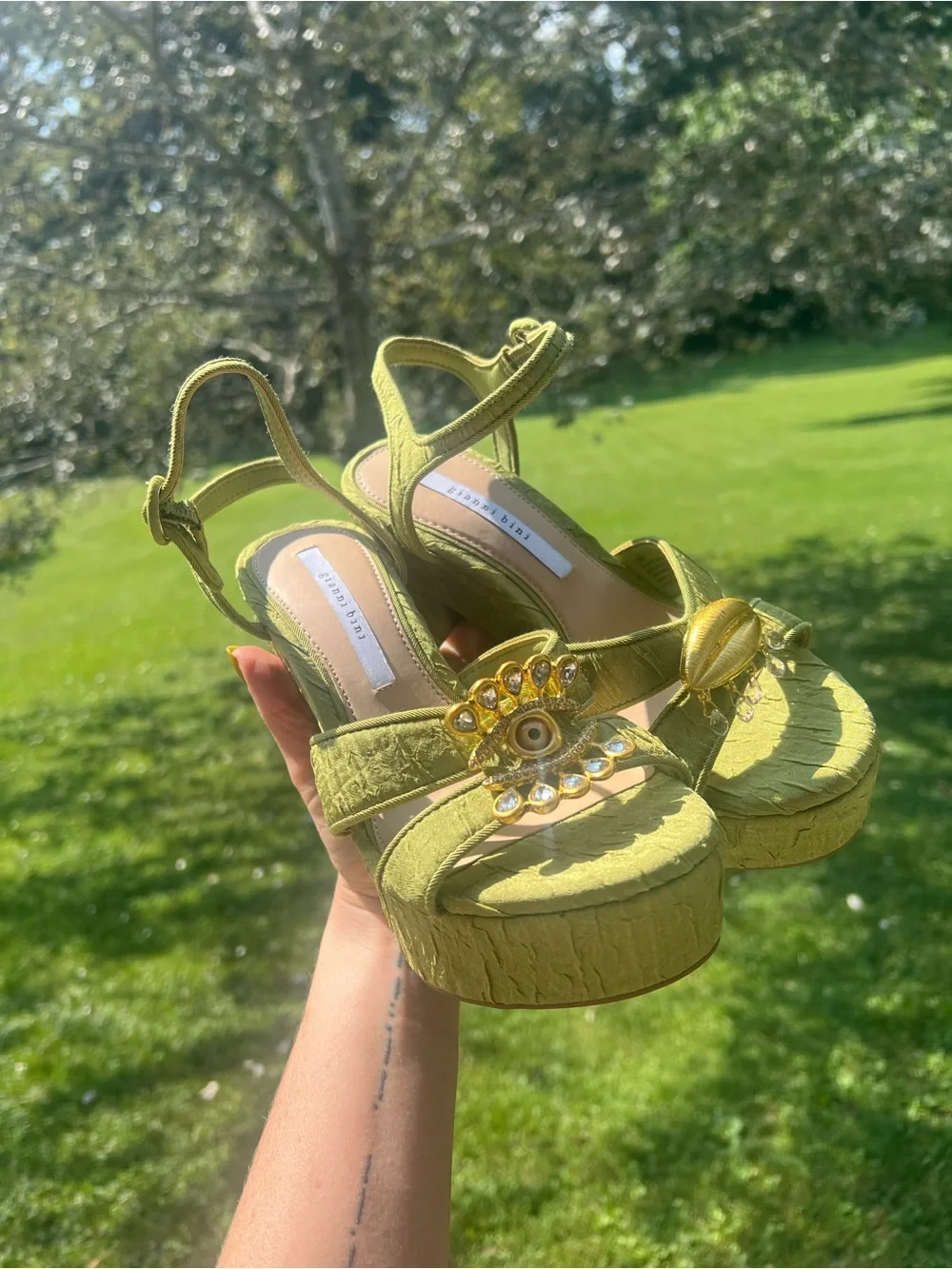 Gianni Bini Olive Platform Sandals with Decorative Shell and Jewel Accents